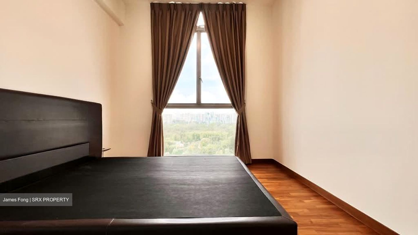 The Lakeshore (D22), Condominium #553255951